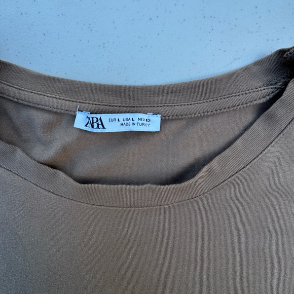 Men’s Zara Tshirt - Picture 2 of 3